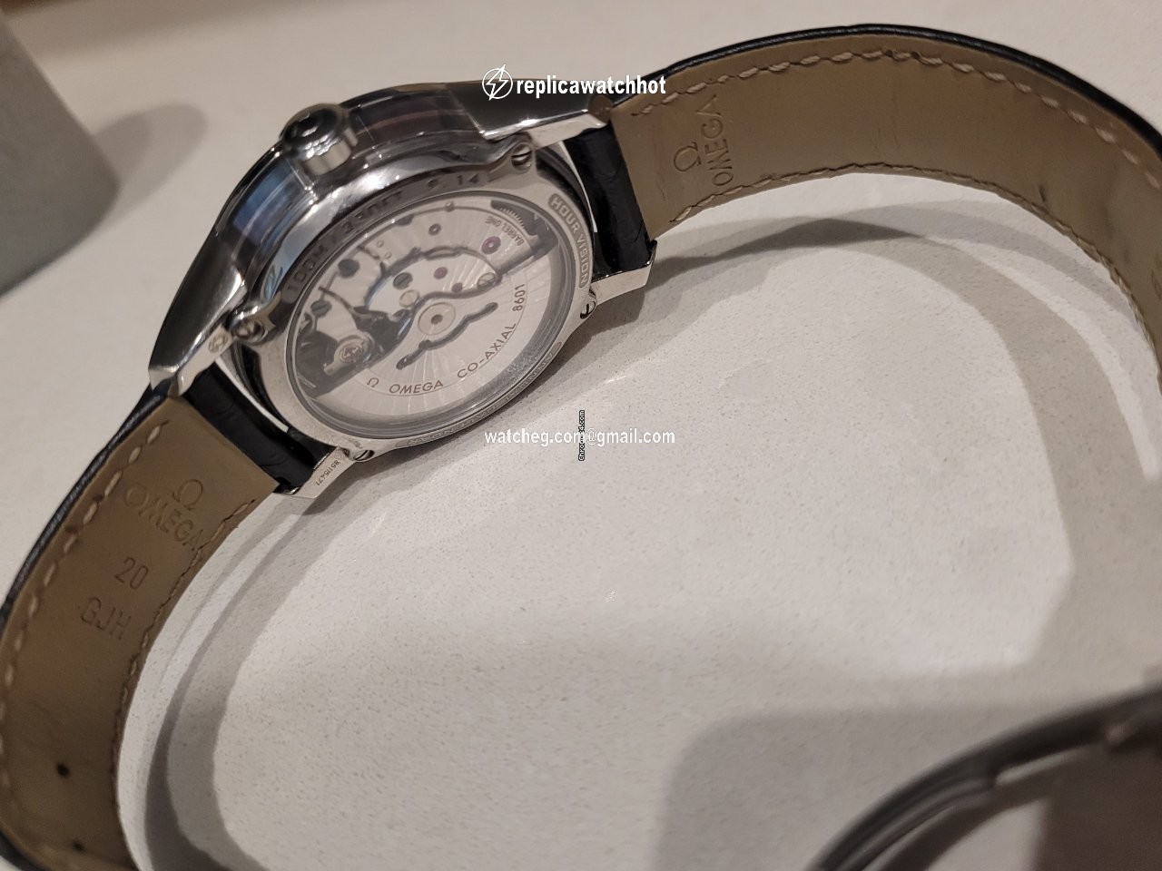 Omega De Ville Hour Vision Mens watch Unisex Automatic Steel 431.33.41.22.03.001 3