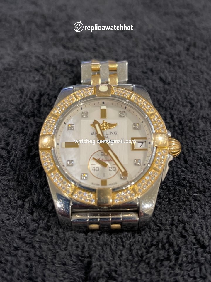 Breitling Galactic 36 Womens watch Automatic Gold Steel C3733012 A724 376C 3