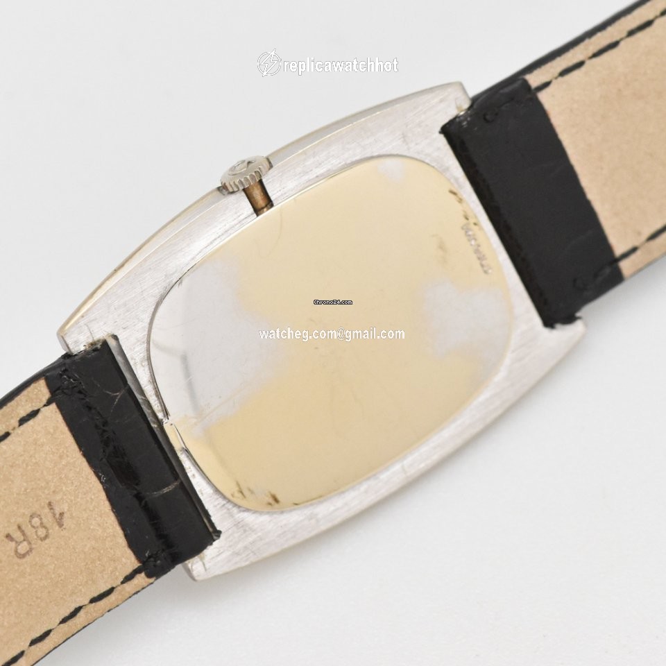 Omega Manual winding D6788 3