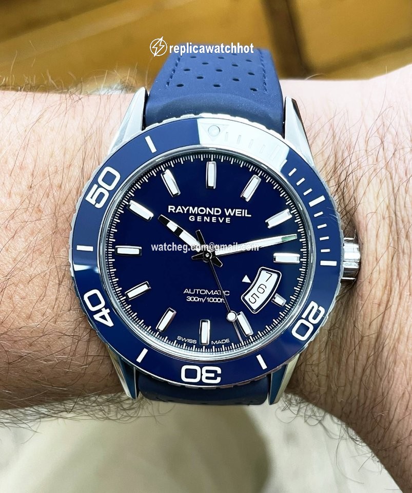 Raymond Weil Freelancer Mens watch Unisex Automatic Steel 2760-SR3-50001 3