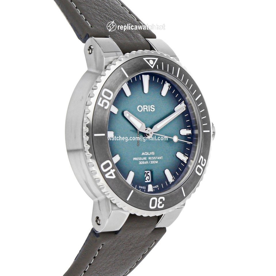 Oris Aquis Date Mens watch Unisex Automatic Steel 01 733 7732 4137-07 5 21 12FC 3