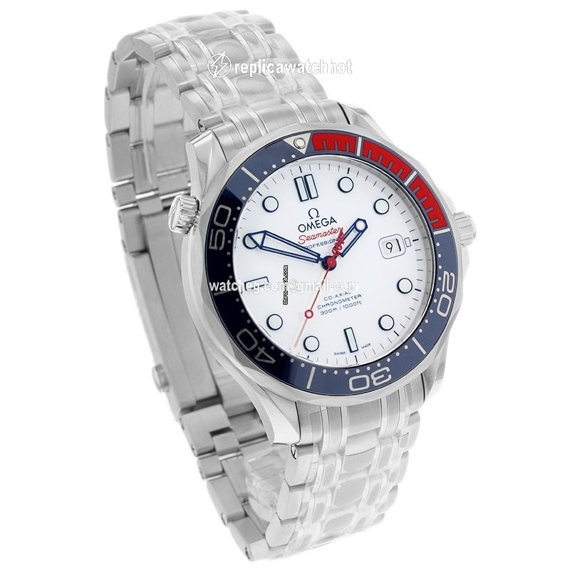 Omega Seamaster Diver 300 M Mens watch Unisex Automatic 212.32.41.20.04.001 3