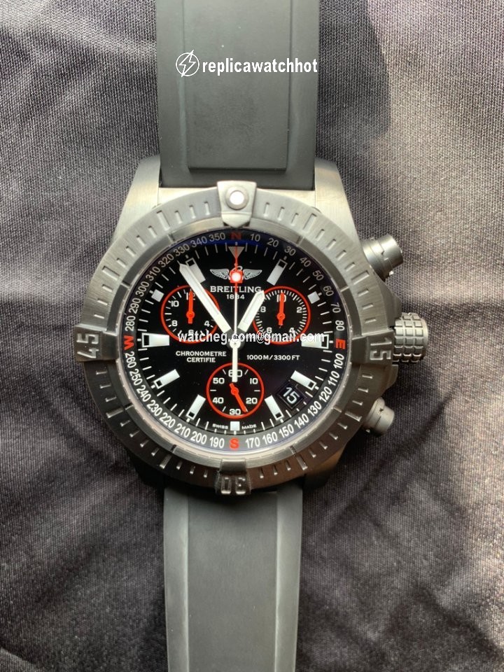 Breitling Avenger Seawolf Mens watch Unisex Quartz Steel M7339010 BA03 3