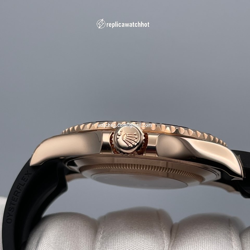 Rolex Yacht-Master 40 Mens watch Unisex Rose gold Automatic 126655 3
