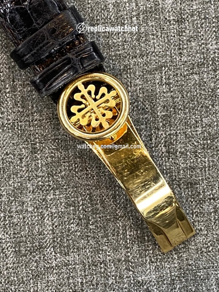 Patek Philippe Annual Calendar Mens watch Unisex Automatic Yellow gold 5035J 3