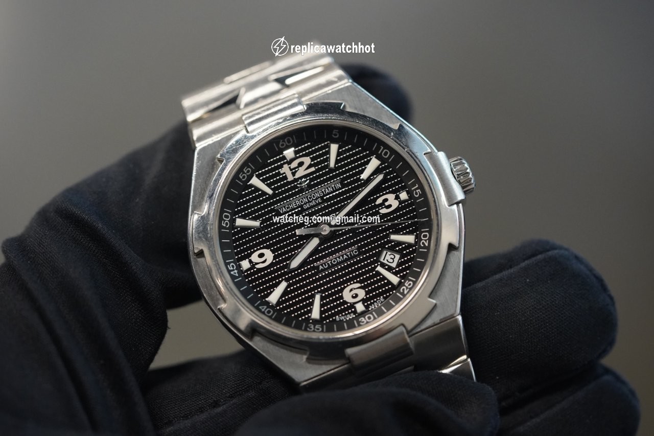 Vacheron Constantin Overseas Mens watch Unisex Automatic Steel 47040 B01A-9094 3