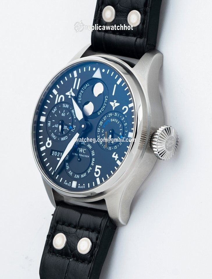 IWC Big Pilot Mens watch Unisex Automatic Steel IW502619 3