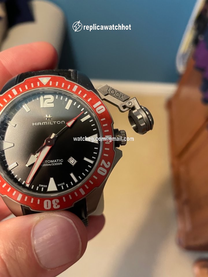 Hamilton Khaki Navy Frogman Mens watch Unisex Automatic Titanium H77805335 3