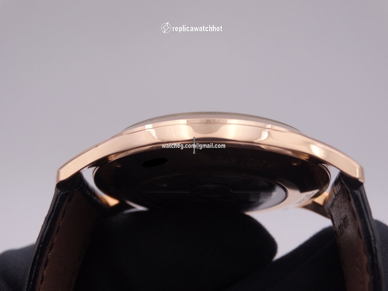 Zenith Captain Central Second Mens watch Unisex Automatic Rose gold 18.2021.670 38.C498 3