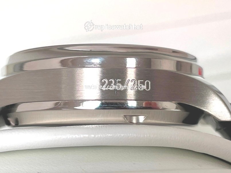 IWC Portuguese Perpetual Calendar Mens watch Unisex Automatic Platinum IW5022-19 3