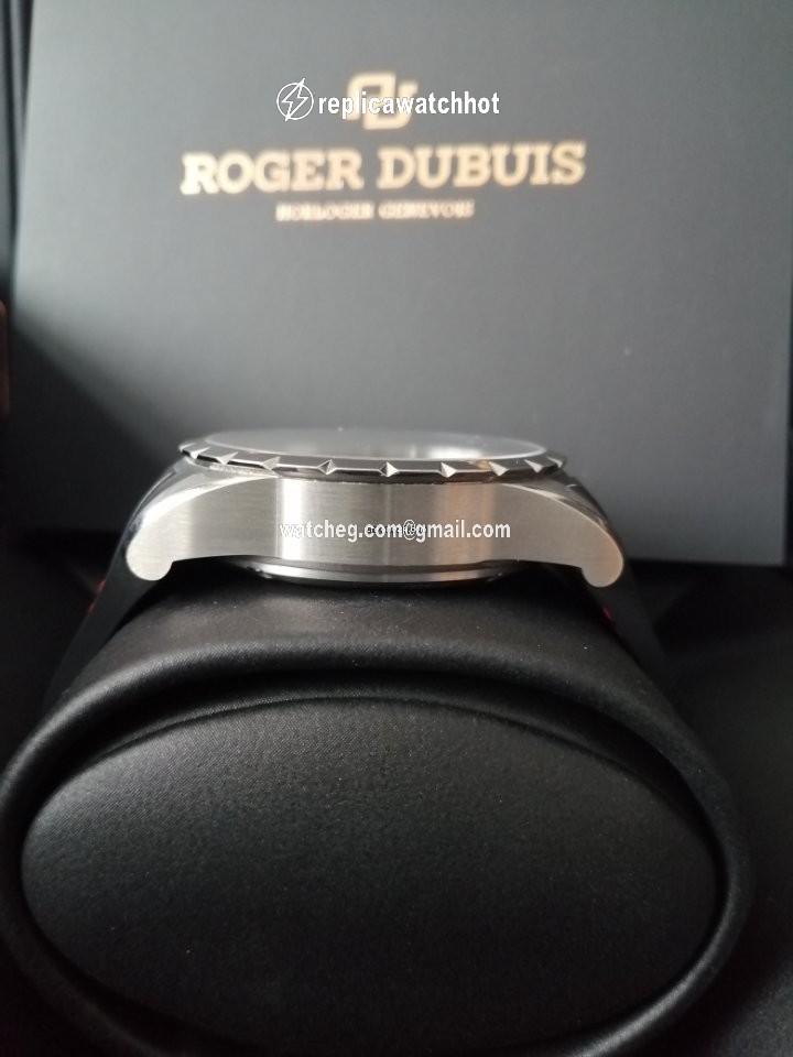 Roger Dubuis Excalibur Mens watch Unisex Automatic Titanium RDDBEX0602 3