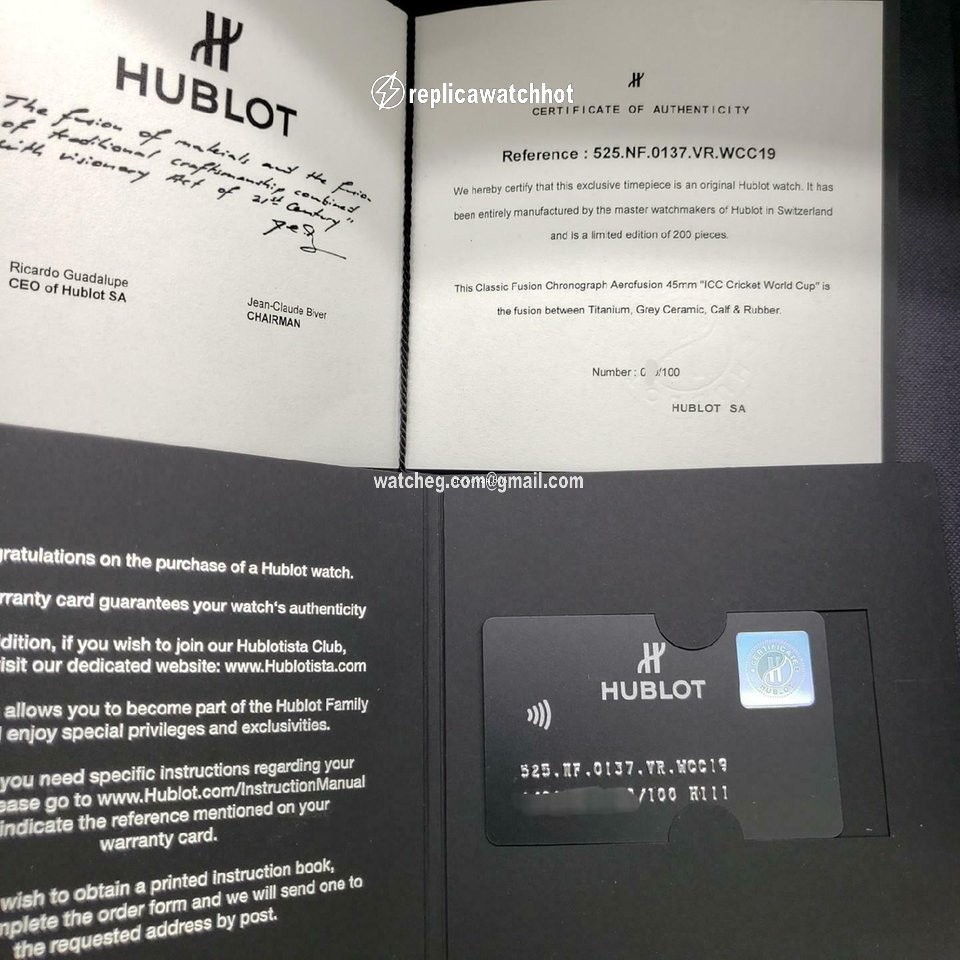 Hublot Classic Fusion Automatic 525.NF.0137.VR.WCC19 3