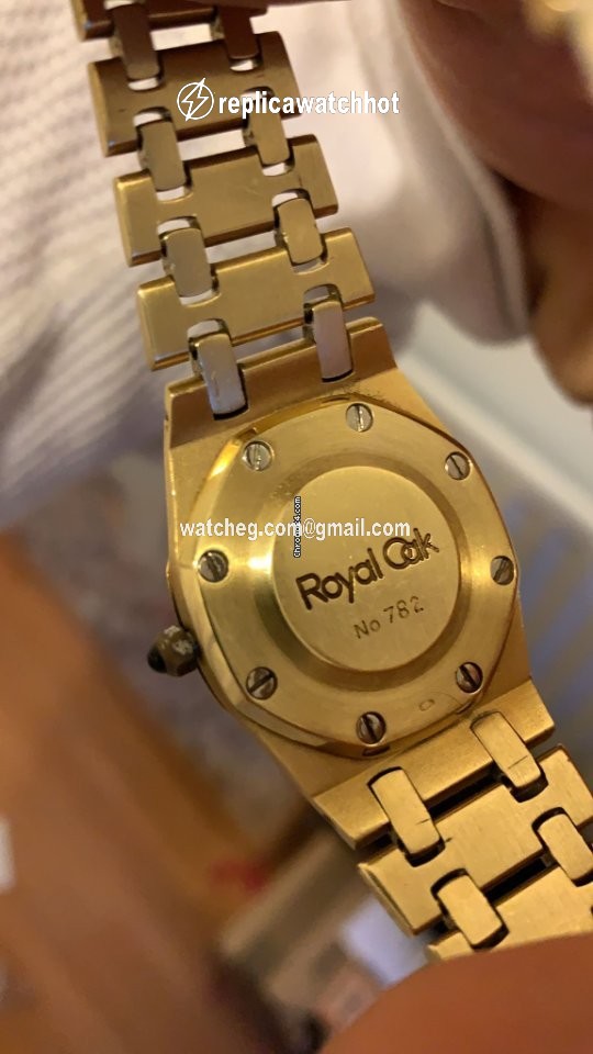 Audemars Piguet Royal Oak Mens watch Unisex Automatic Yellow gold B45118 3