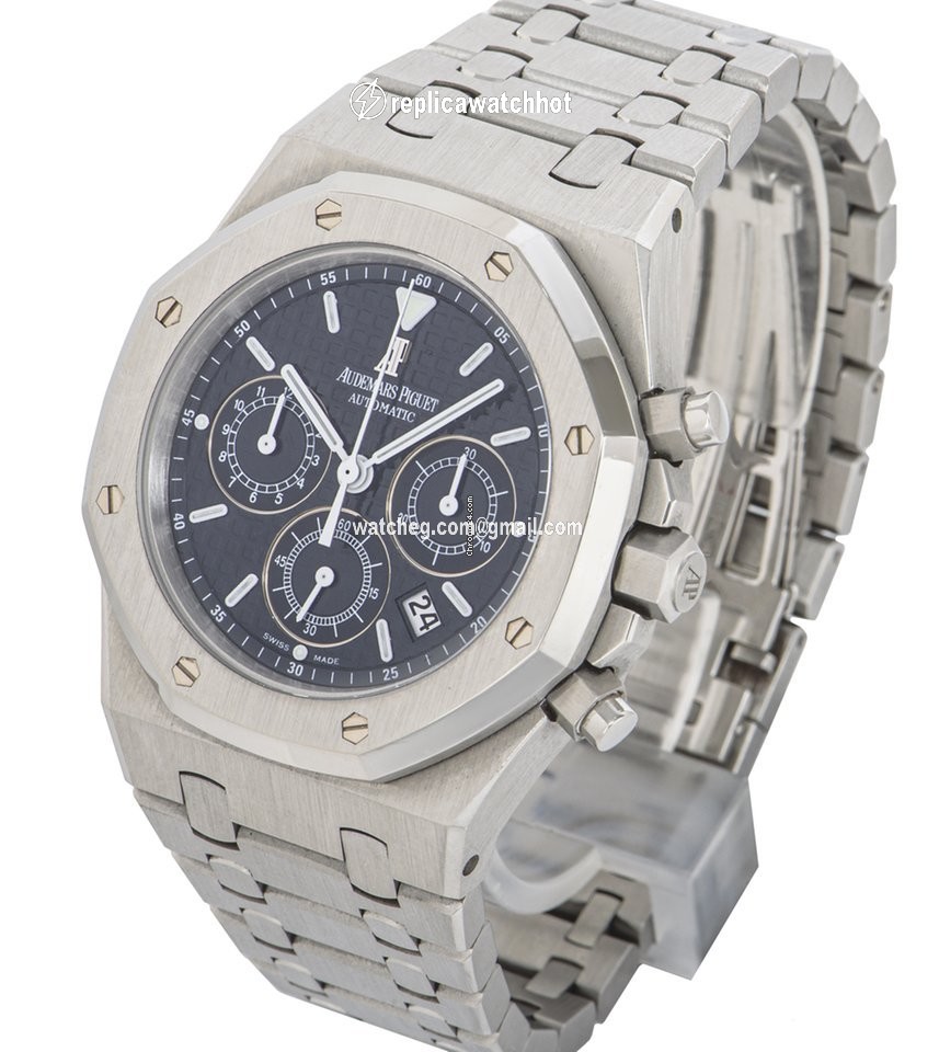 Audemars Piguet Royal Oak Chronograph Mens watch Unisex Automatic Steel 26300ST.OO.1110ST.03 3