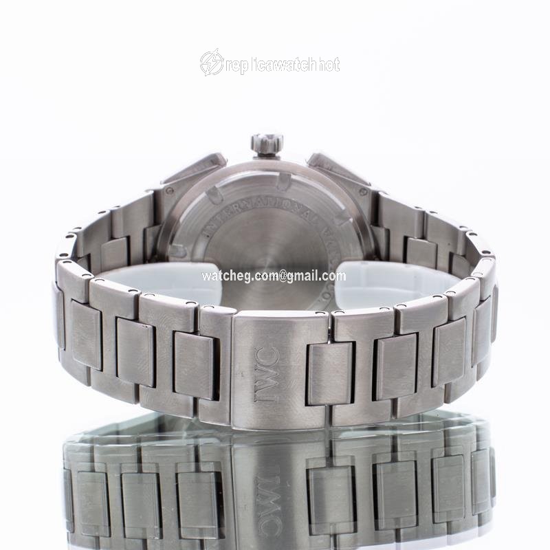 IWC Ingenieur AMG Mens watch Unisex Automatic Steel Iw372501 3