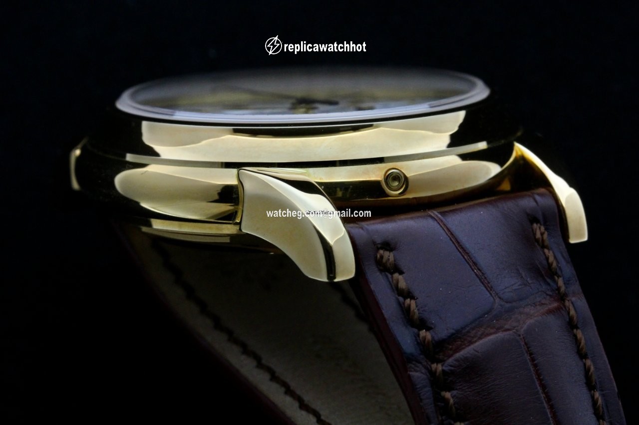 Patek Philippe Perpetual Calendar Chronograph Manual winding Yellow gold 5970J-001 3