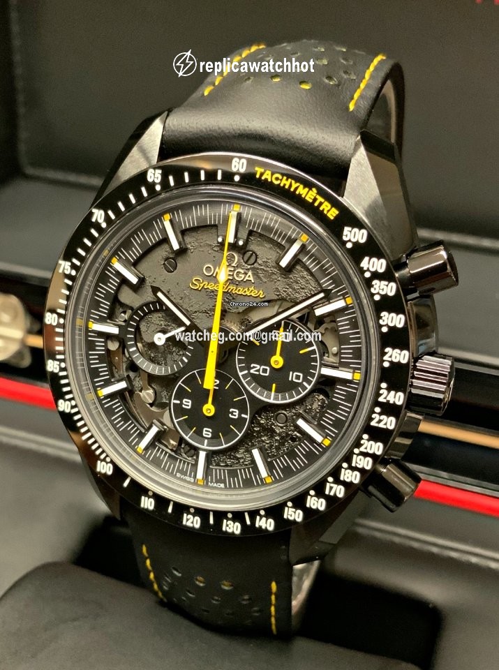 Omega Speedmaster Professional Moonwatch Mens watch Unisex Manual winding Ceramic 311.92.44.30.01.001 3