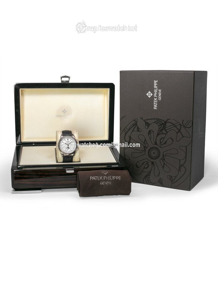 Patek Philippe Perpetual Calendar Chronograph Mens watch Unisex Manual winding White gold 5270G-013 3