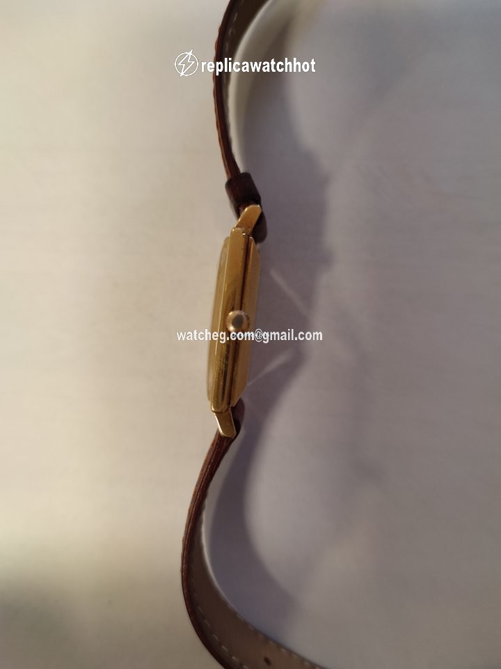 Baume & Mercier Mens watch Unisex Manual winding Yellow gold 239418 - 37007 3