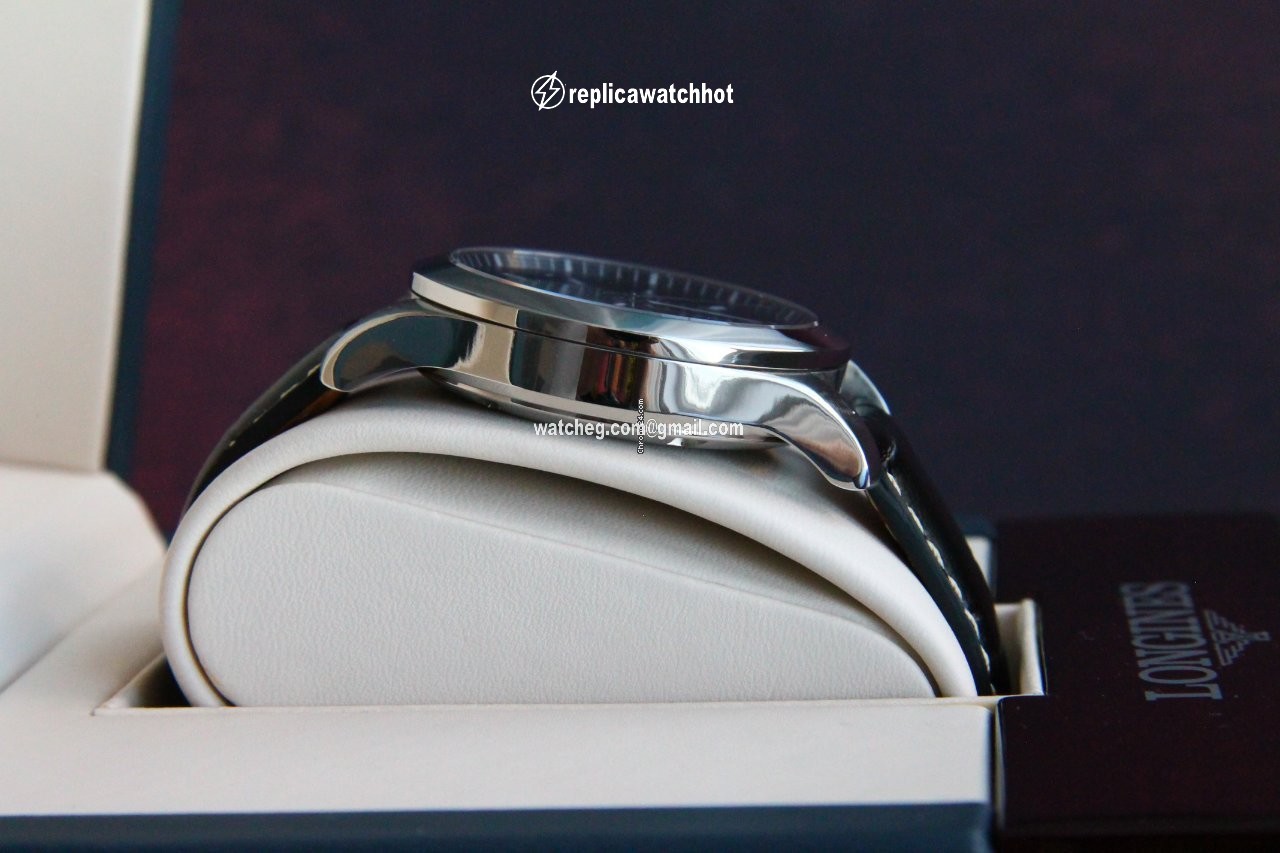 Longines Conquest Mens watch Unisex Automatic Steel L3.677.4.58.6 3