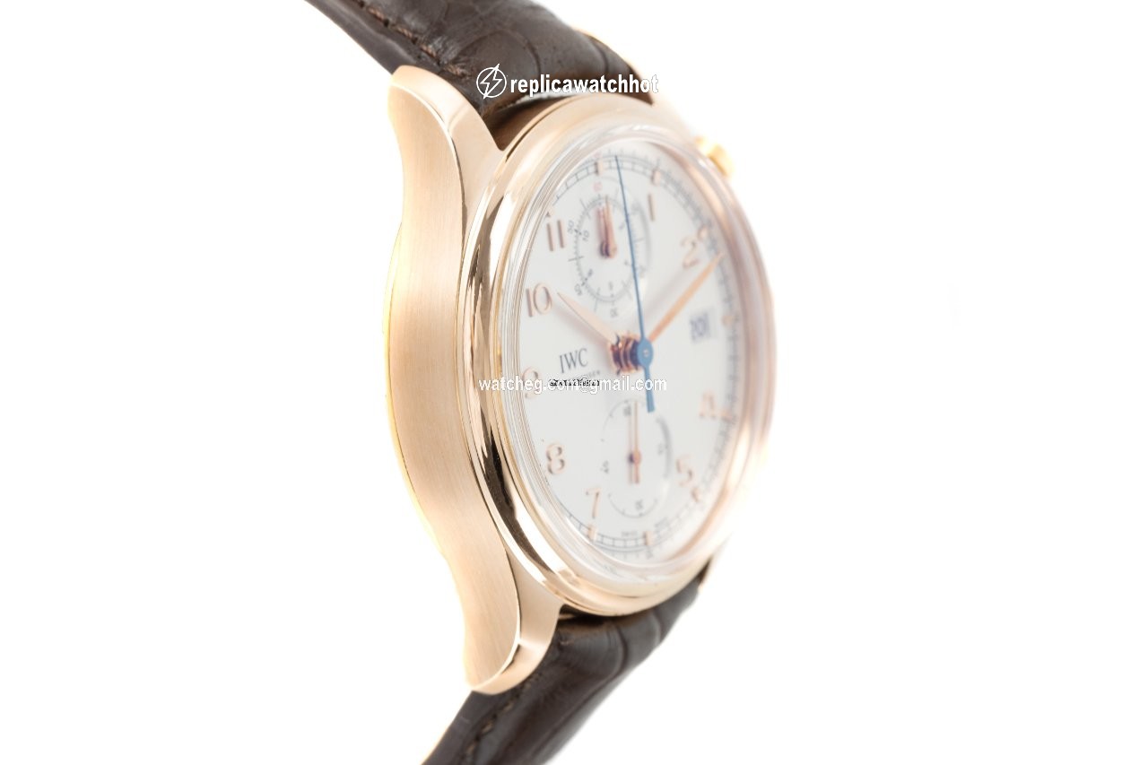 IWC Portuguese Chronograph Mens watch Unisex Automatic Red gold IW390402 3