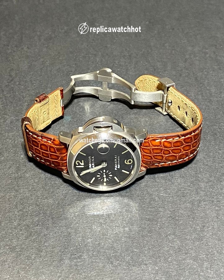 Panerai Luminor Marina Automatic Mens watch Unisex Automatic Steel PAM 00048 3