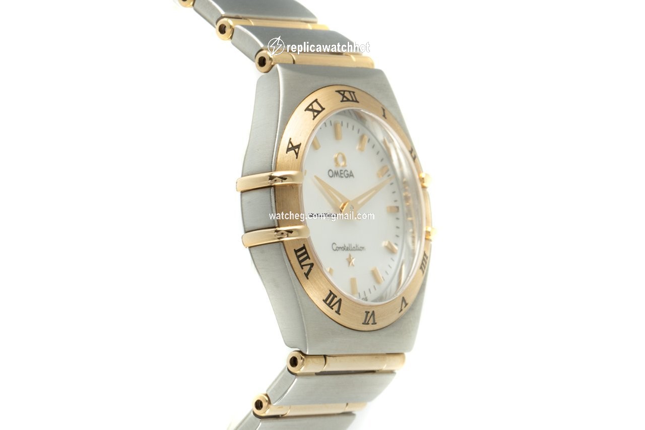 Omega Constellation Quartz Womens watch Quartz Gold Steel 1272.30.00 3