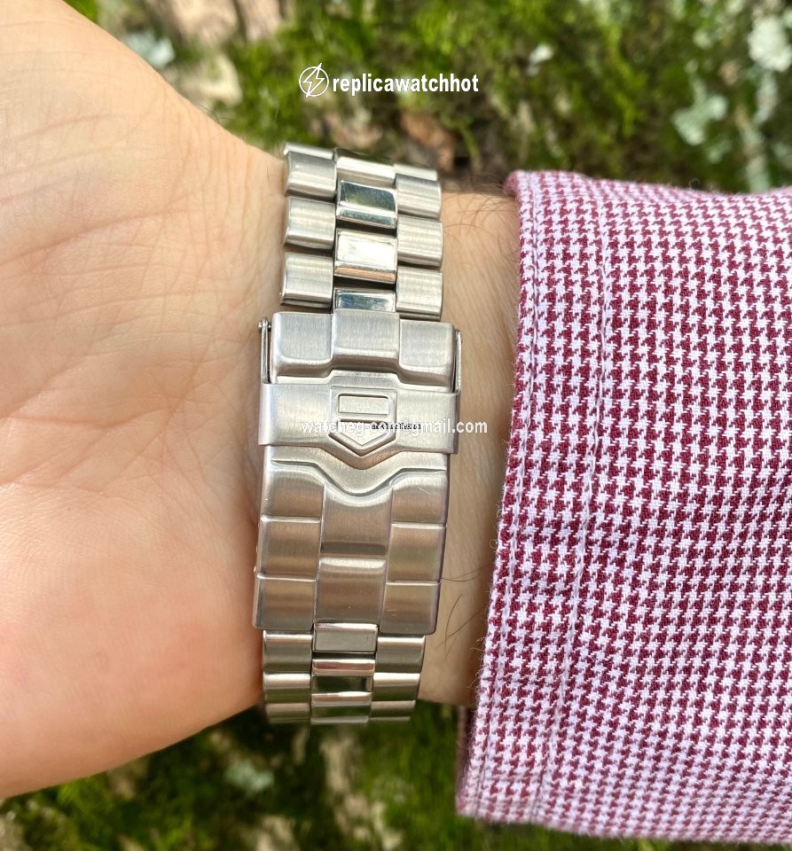 TAG Heuer 2000 Mens watch Unisex Quartz Steel WK1112 3