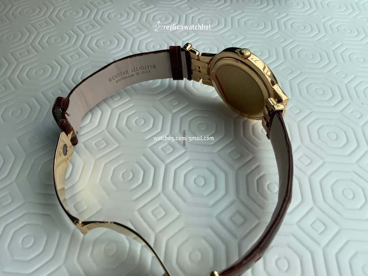 Patek Philippe Calatrava Mens watch Unisex Manual winding Yellow gold 3915J Case no. 2.923.211 3