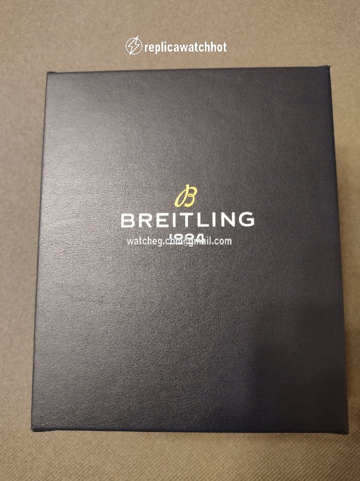 Breitling Chronomat Mens watch Unisex Automatic 81.950B13047 3