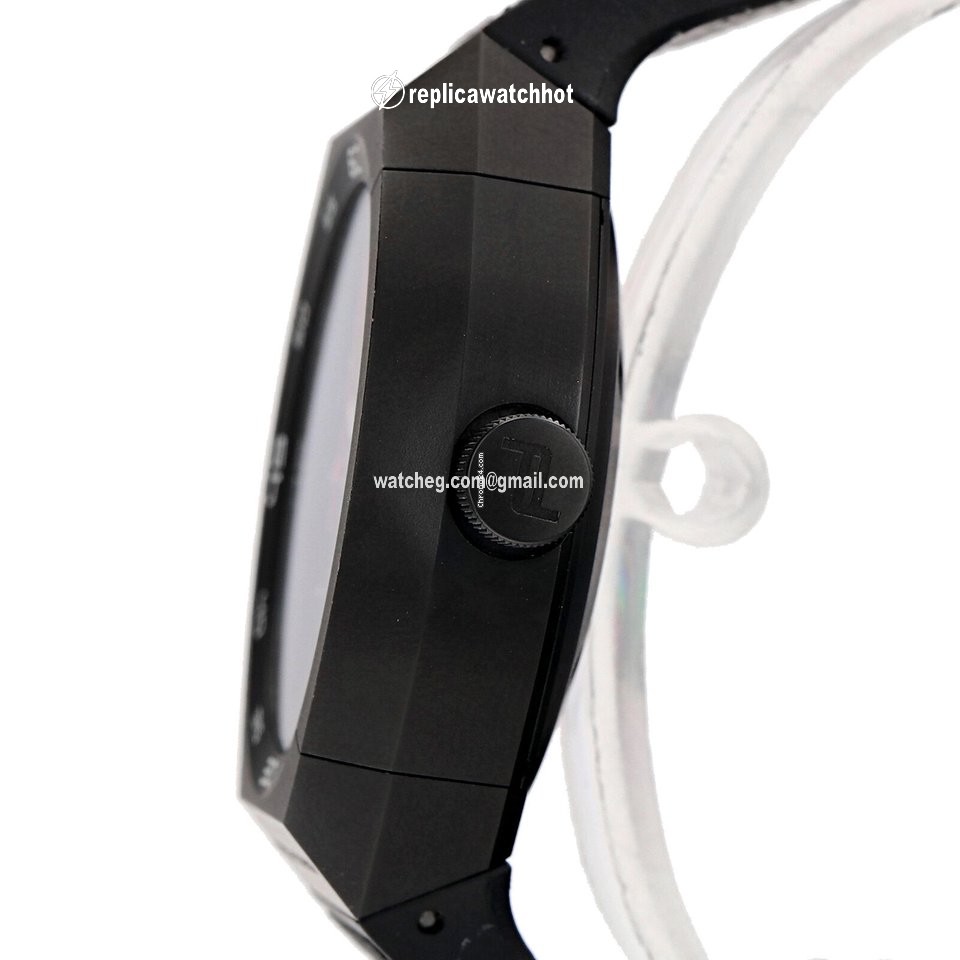 Porsche Design Monobloc Actuator Mens watch Unisex Automatic Titanium NUMBER 6033 3