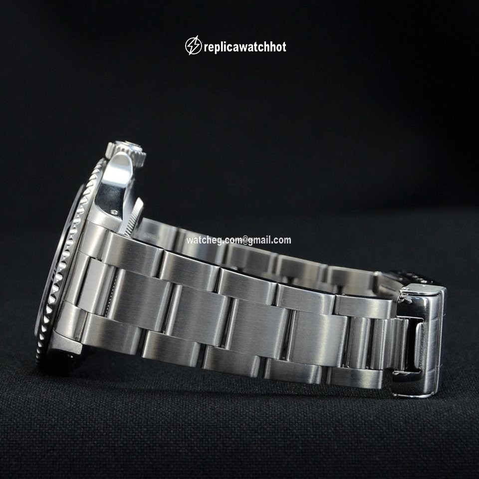 Rolex Submariner (No Date) Mens watch Unisex Steel Automatic 14060M 3