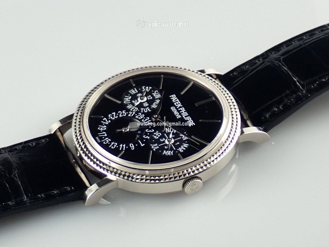 Patek Philippe Perpetual Calendar Automatic White gold 5139G 3