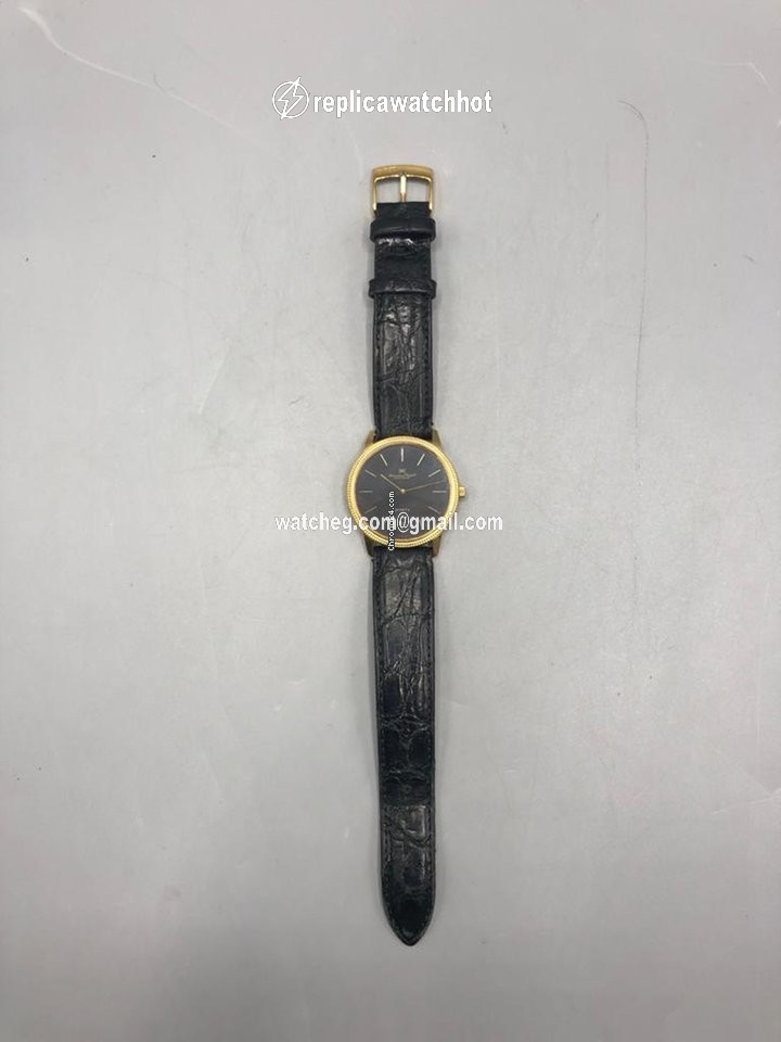 IWC Mens watch Unisex Quartz Yellow gold 2291842 3