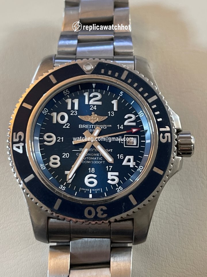 Breitling Superocean II 44 Mens watch Unisex Automatic Steel A17392D8 C910-162A 3
