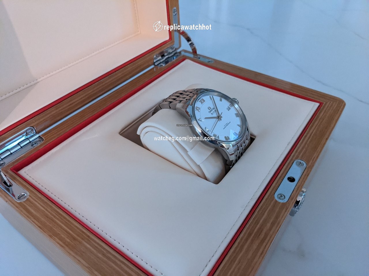 Omega De Ville Hour Vision Mens watch Unisex Automatic Steel 433.33.41.21.03.001 3