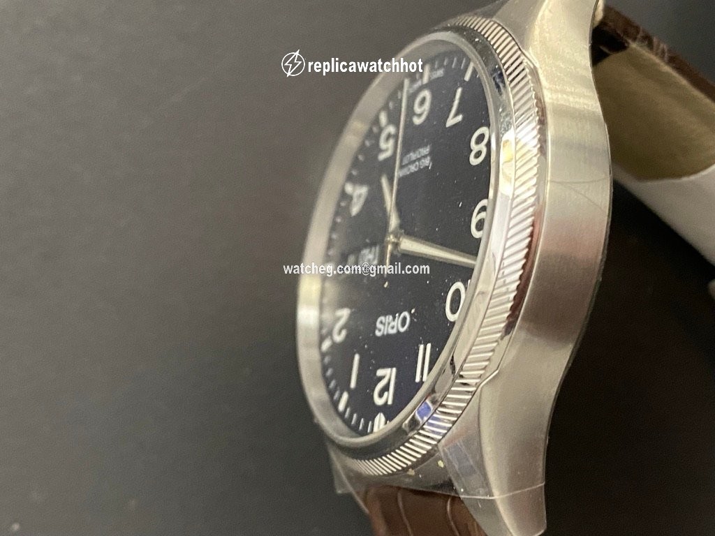 Oris Big Crown ProPilot Day Date Mens watch Unisex Automatic Steel 01 752 7698 4065-07 1 22 72FC 3