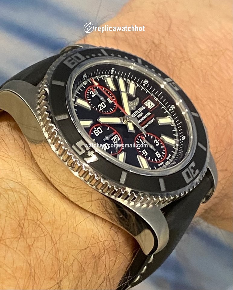 Breitling Superocean Chronograph II Mens watch Unisex Automatic Steel A1334102 BA81 3