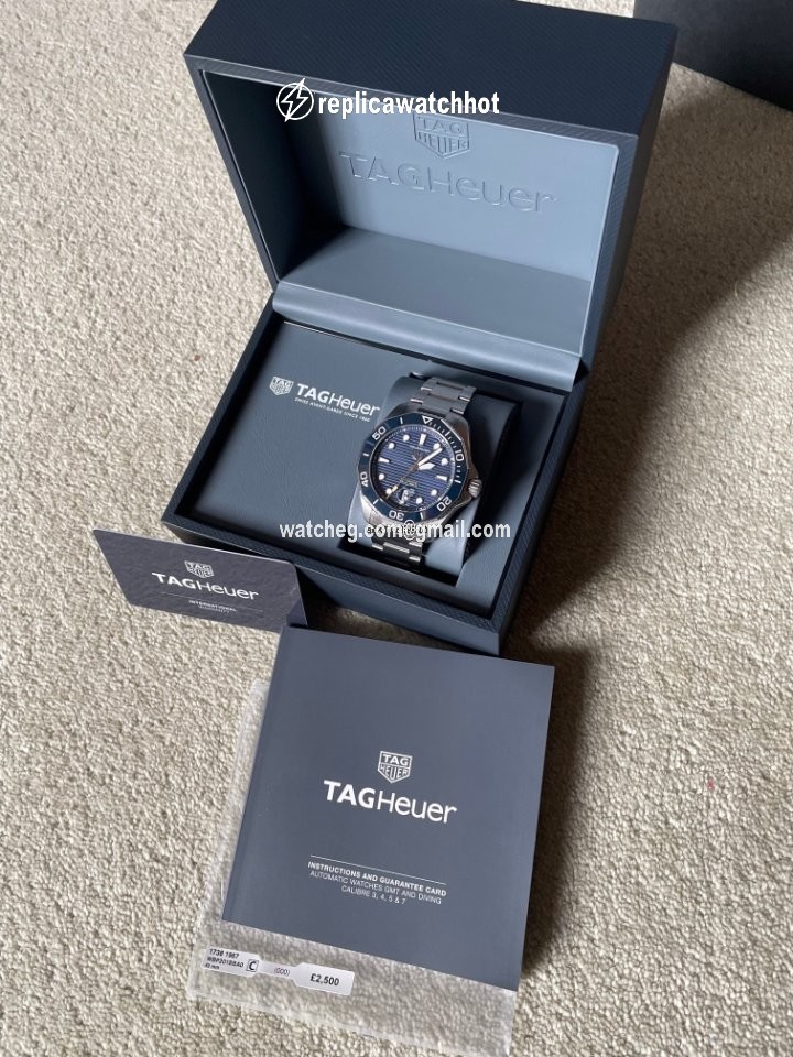 TAG Heuer Aquaracer 300M Mens watch Unisex Automatic Steel WBP201B.BA0632 3