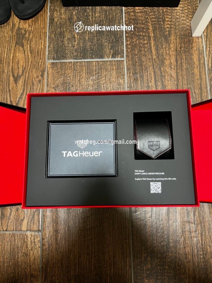 TAG Heuer Formula 1 Quartz Mens watch Unisex Quartz Steel WAZ1110.FT8023 3