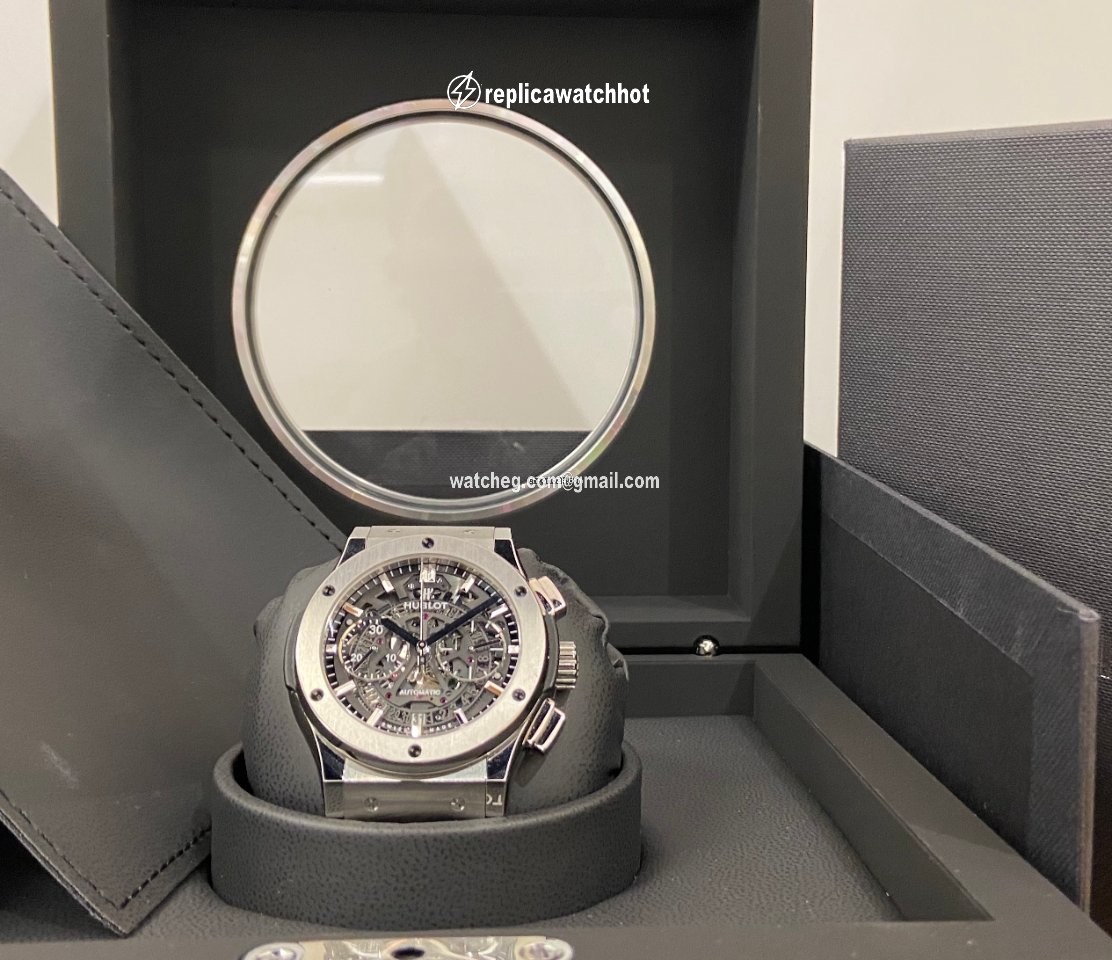 Hublot Classic Fusion Aerofusion Mens watch Unisex Automatic Titanium 525.NX.0170.LR 3