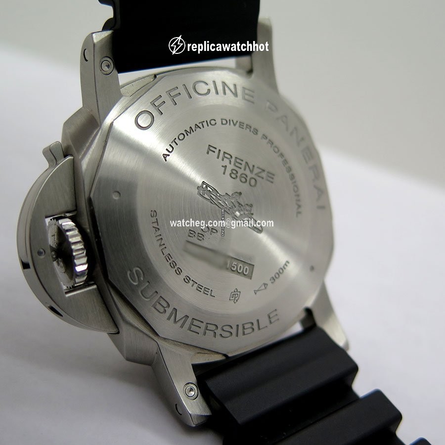 Panerai Luminor Submersible 1950 3 Days Automatic Mens watch Unisex Automatic Steel PAM 682 3