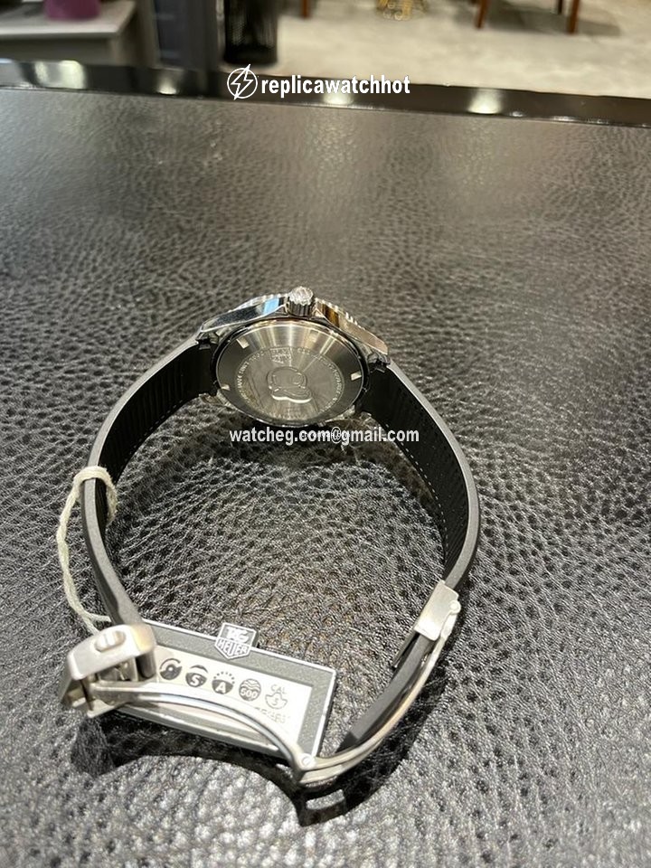TAG Heuer Aquaracer 500M Mens watch Unisex Automatic Steel WAK2111 3