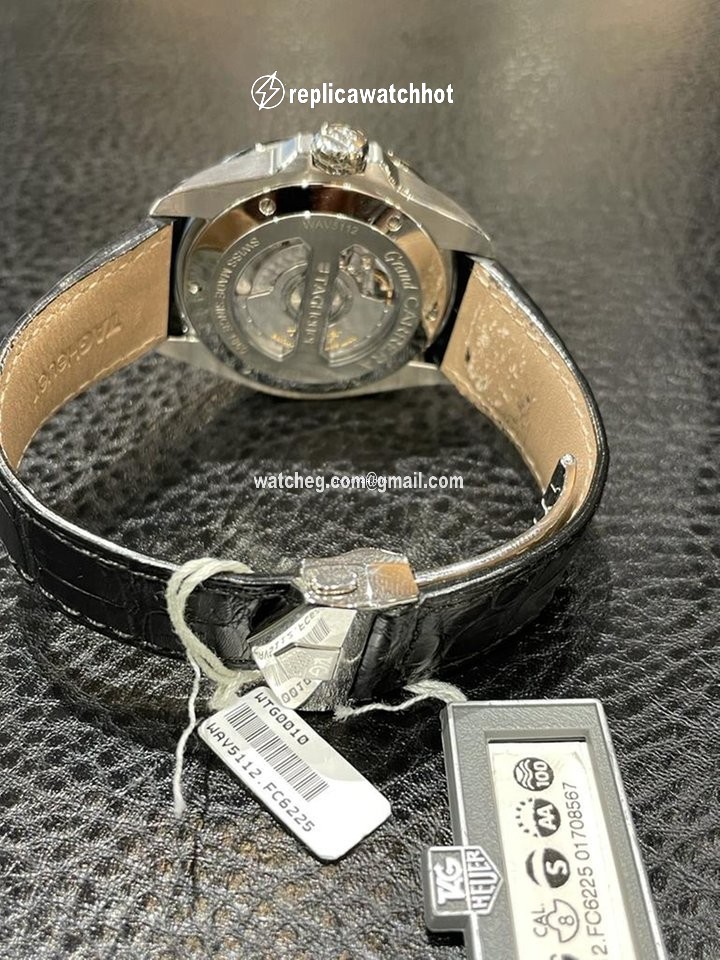 TAG Heuer Grand Carrera Mens watch Unisex Automatic Steel WAV5112.FC6225 3