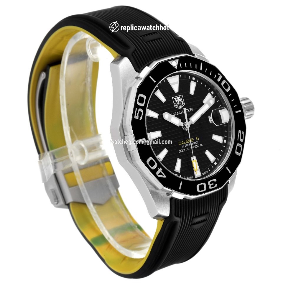 TAG Heuer Aquaracer 300M Mens watch Unisex Automatic Steel WAY211A 3
