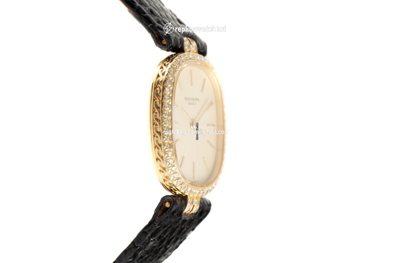 Patek Philippe Golden Ellipse Womens watch Quartz Yellow gold 4698 3