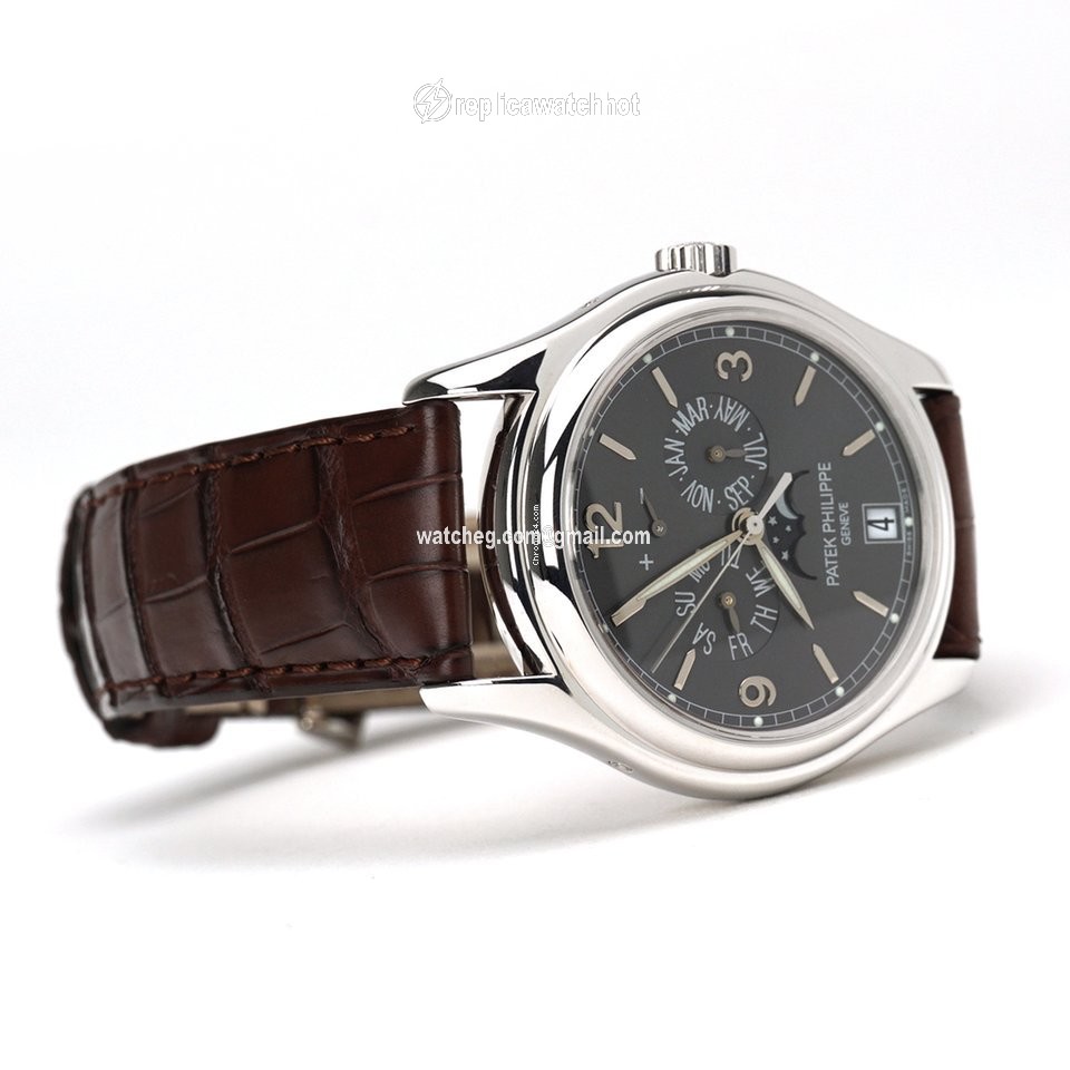 Patek Philippe Annual Calendar Mens watch Unisex Automatic White gold 5146G-010 3