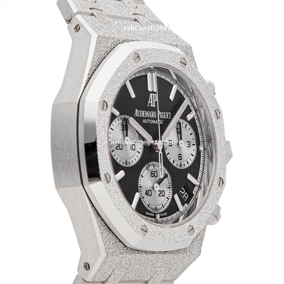 Audemars Piguet Royal Oak Chronograph Mens watch Unisex Automatic White gold 26239BC.GG.1224BC.02 3