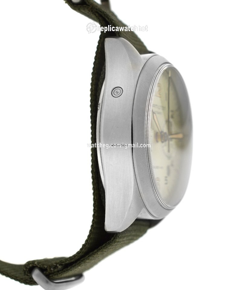 Hamilton Khaki Pilot Pioneer Mens watch Unisex Automatic Steel H76456955 3