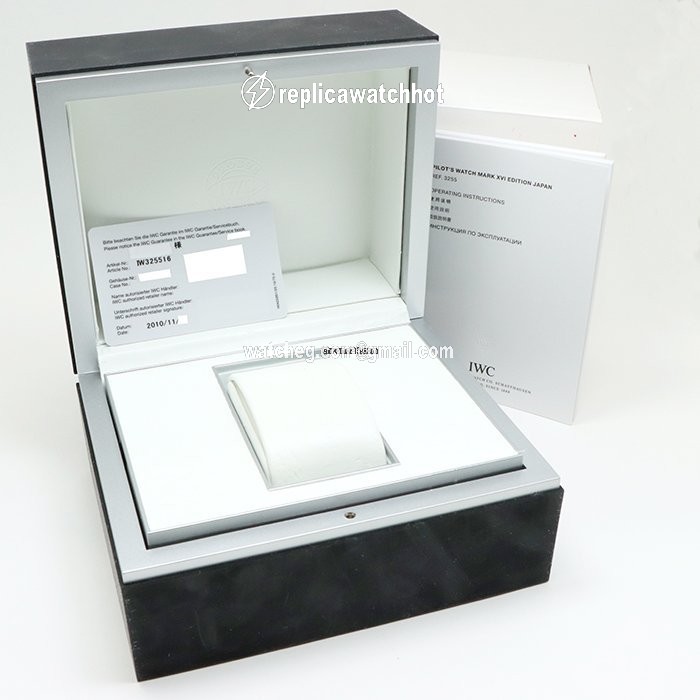 IWC Automatic Steel W325516 3